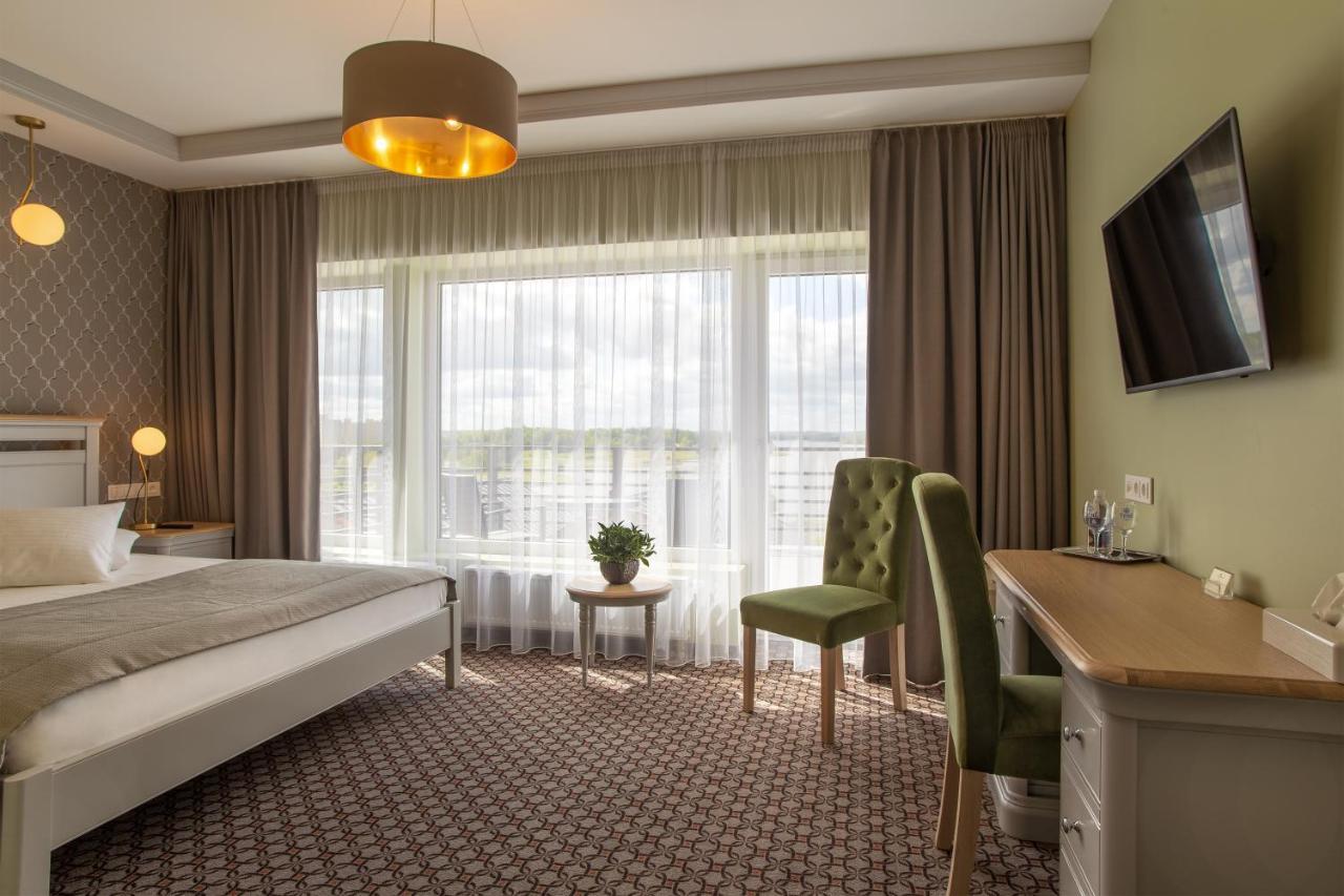 Hotel Sinchronas Telsiai Ngoại thất bức ảnh