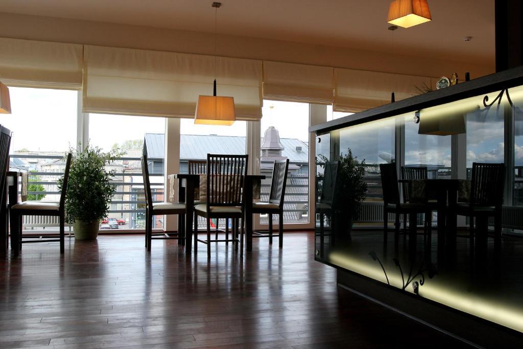 Hotel Sinchronas Telsiai Ngoại thất bức ảnh